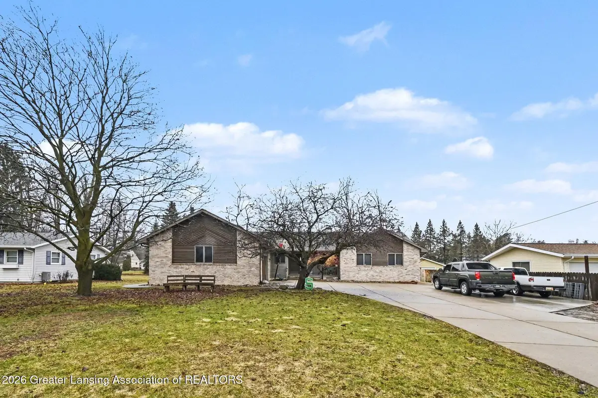 7383 E Saint Joe Highway, Grand Ledge, MI 48837 - #1