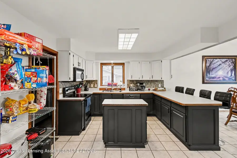 7383 E Saint Joe Highway, Grand Ledge, MI 48837 - #3