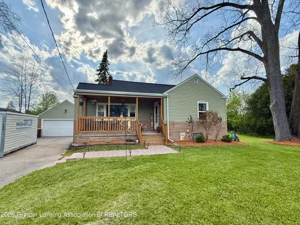 821 Clark Road, Lansing, MI 48917