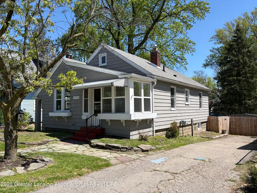 2515 Harding Avenue, Lansing, MI 48910 - #2