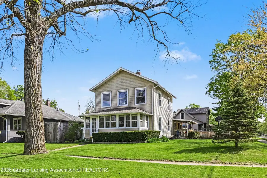 311 W Broad Street, Eaton Rapids, MI 48827 - #2