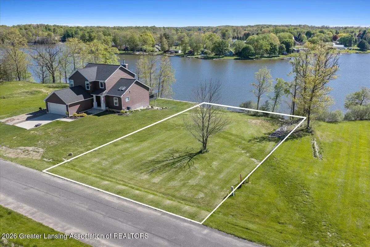 448 S Lakeside Drive, Perrinton, MI 48871 - #1