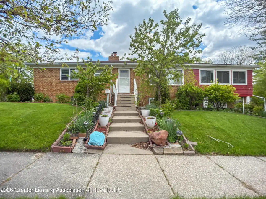 2801 Chatham Road, Lansing, MI 48910 - #2