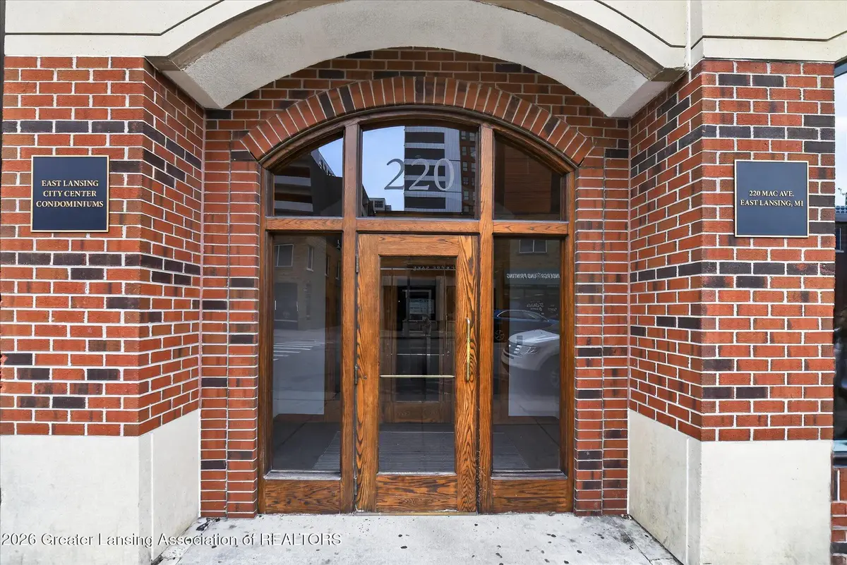 220 Mac Avenue #206, East Lansing, MI 48823 - #1