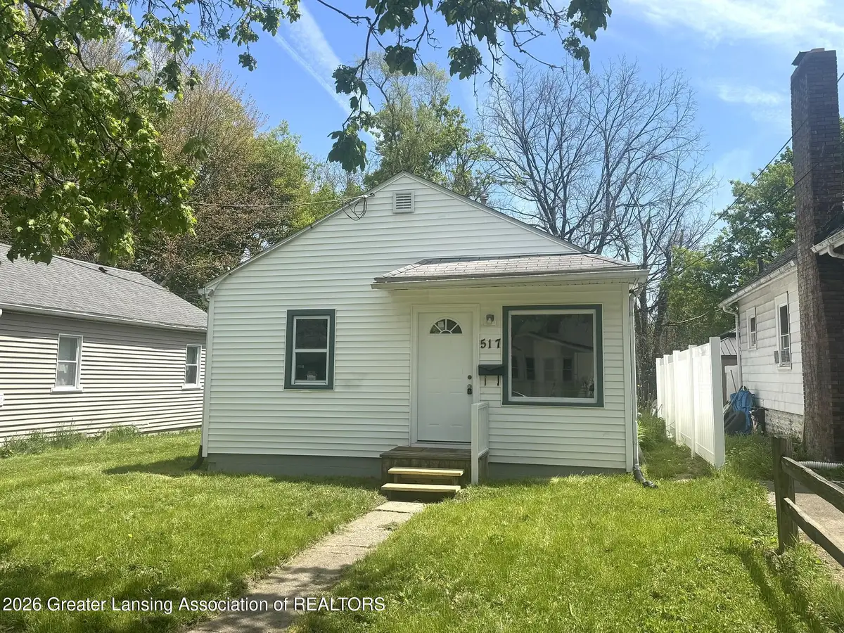 517 S Fairview Avenue, Lansing, MI 48912 - #1