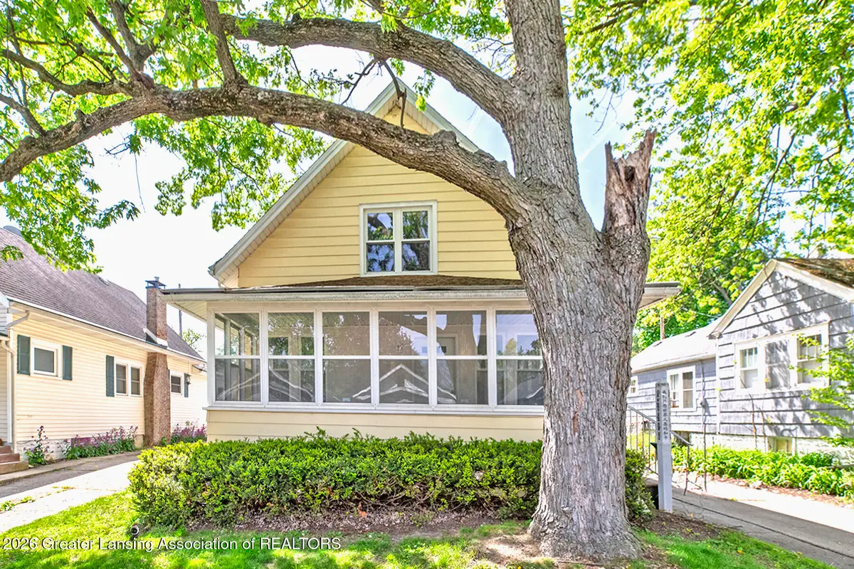 2204 Clifton Avenue, Lansing, MI 48910 - #1