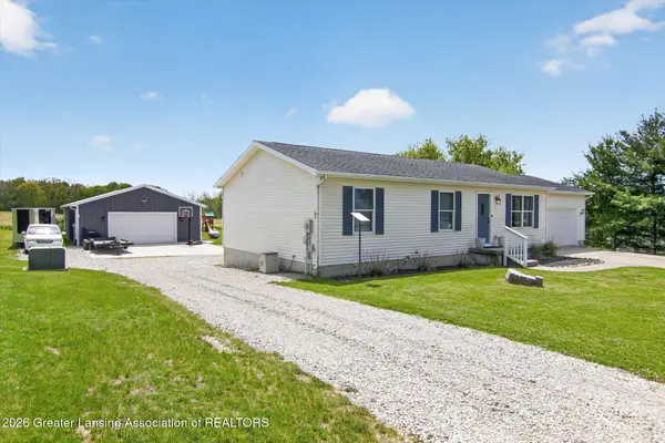 11286 Vfw Road, Eaton Rapids, MI 48827