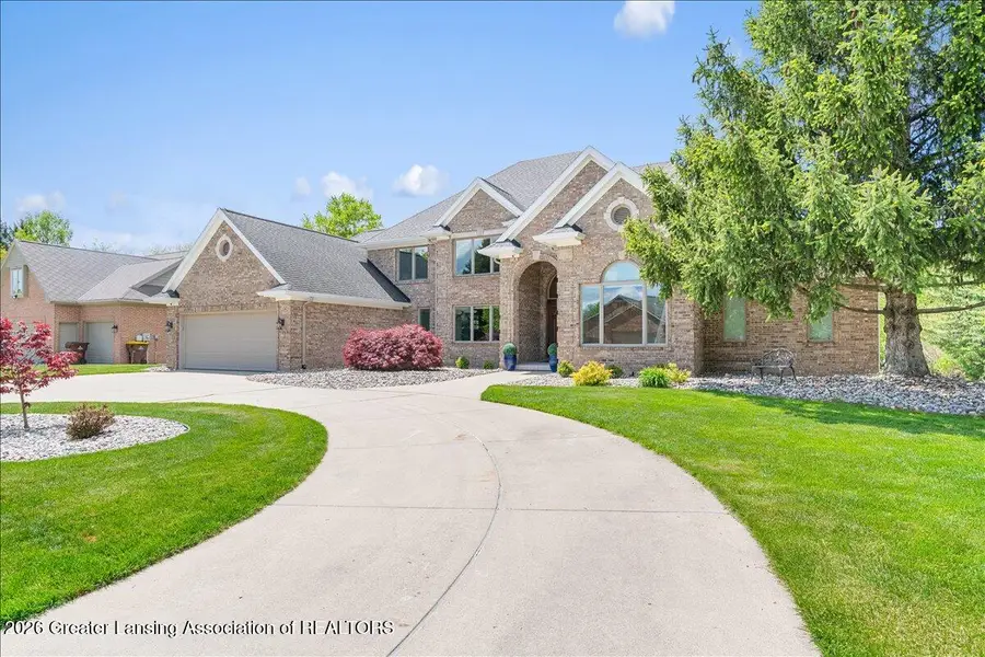 410 W Spring Meadows Lane, Dewitt, MI 48820 - #3