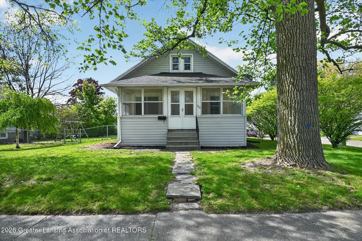 702 E Cavanaugh Road, Lansing, MI 48910 - #1
