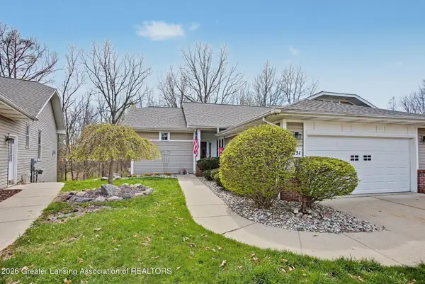 7151 Steeplechase Way #41, Lansing, MI 48917