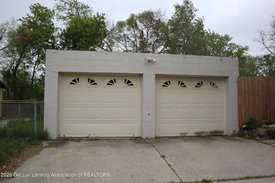 5601 S Washington Avenue, Lansing, MI 48911 - #3