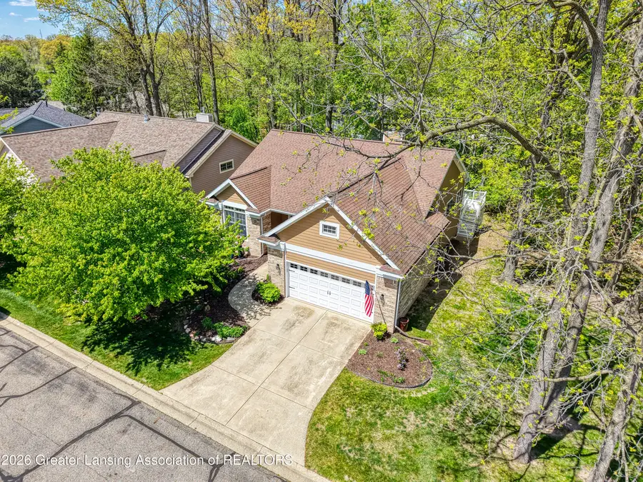 3536 Oakmont Drive, Lansing, MI 48911 - #3
