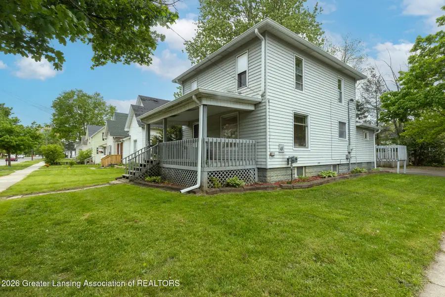 739 W Stewart Street, Owosso, MI 48867 - #2