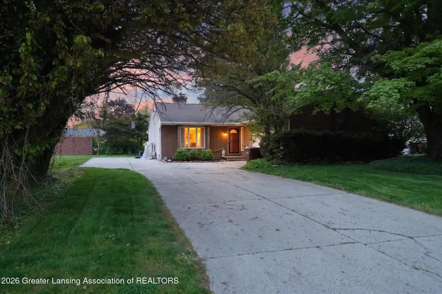 511 Kenway Drive, Lansing, MI 48917 - #2