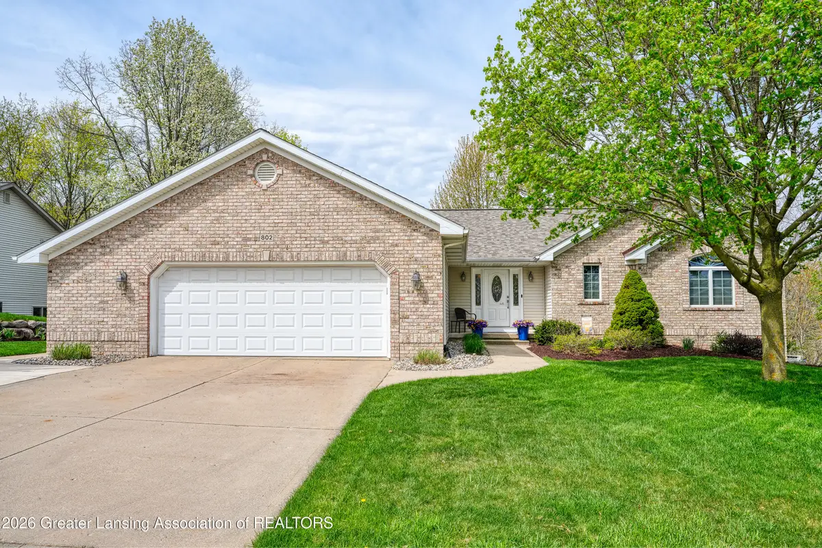 802 Woodbury Drive, Grand Ledge, MI 48837 - #1