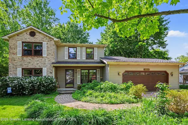 5836 Wood Valley Drive, Haslett, MI 48840