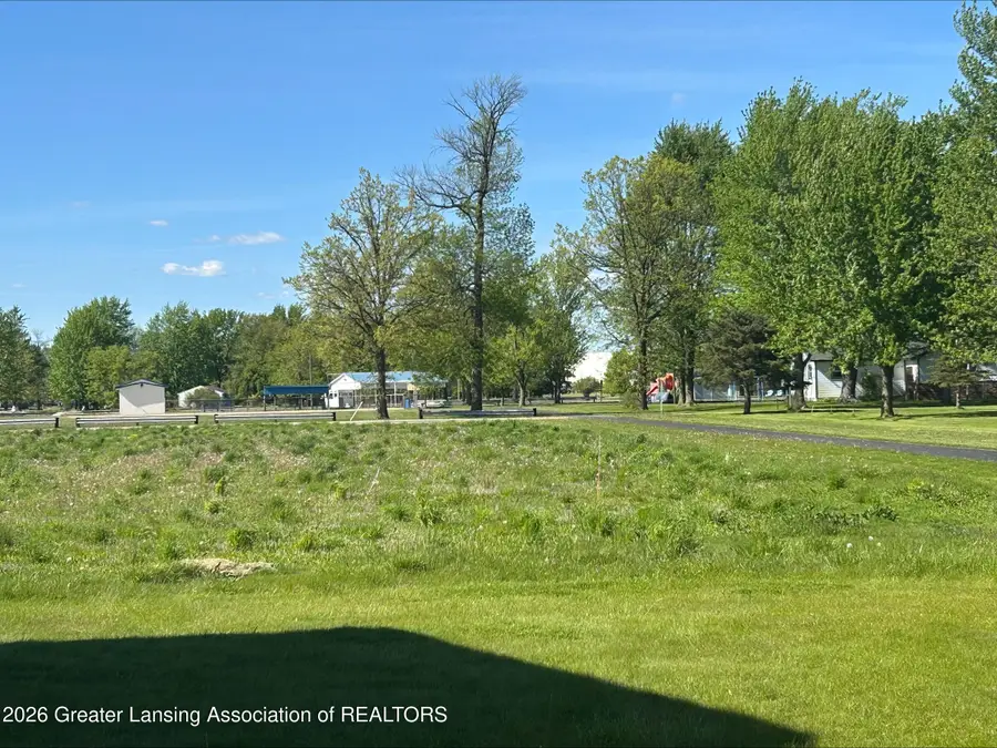 1 W Wallace Street, Ashley, MI 48806 - #3