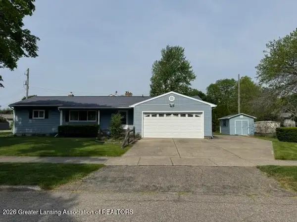 3107 Amherst Drive, Lansing, MI 48906