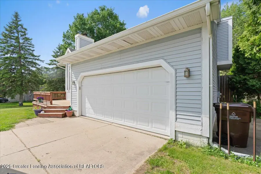 1628 W Herbison Drive, Dewitt, MI 48820 - #3