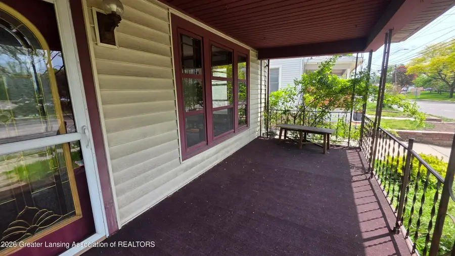 219 E Mount Hope Avenue, Lansing, MI 48910 - #2