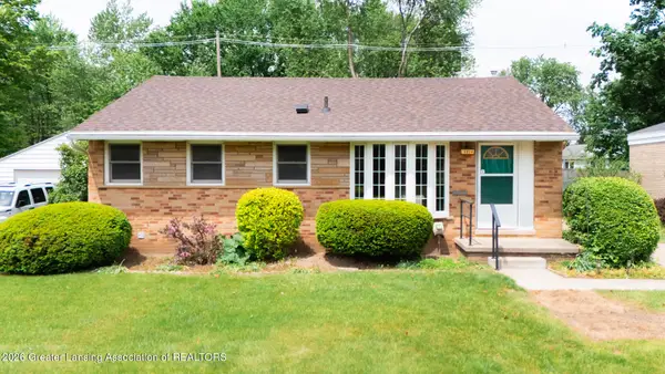 3716 Macon Avenue, Lansing, MI 48917