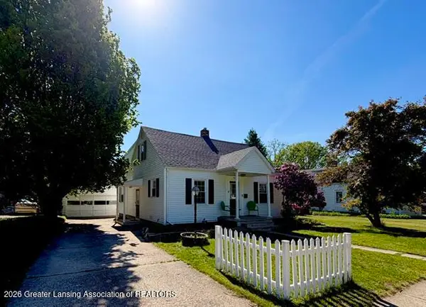 941 Degroff Street, Grand Ledge, MI 48837