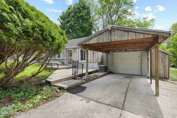 2169 Haslett Road, East Lansing, MI 48823