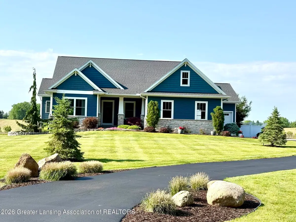 3950 W Howe Road, Dewitt, MI 48820 - #1