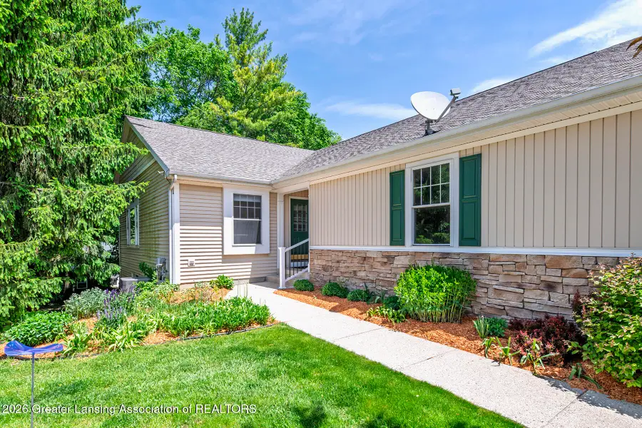 6389 Highland Ridge Drive, East Lansing, MI 48823 - #2