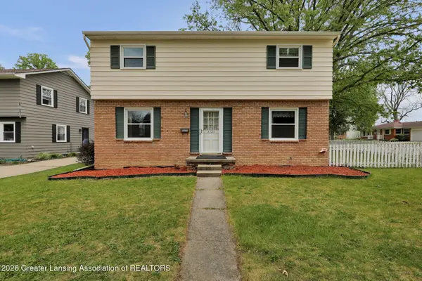 2525 Bedford Road, Lansing, MI 48911