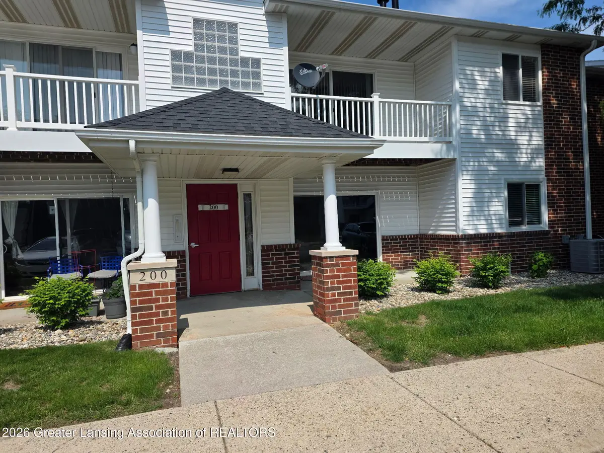 203 Carom Circle, Mason, MI 48854 - #1