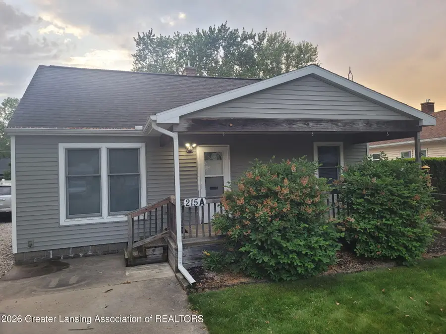 215 Winifred Avenue #A & B, Lansing, MI 48917 - #3