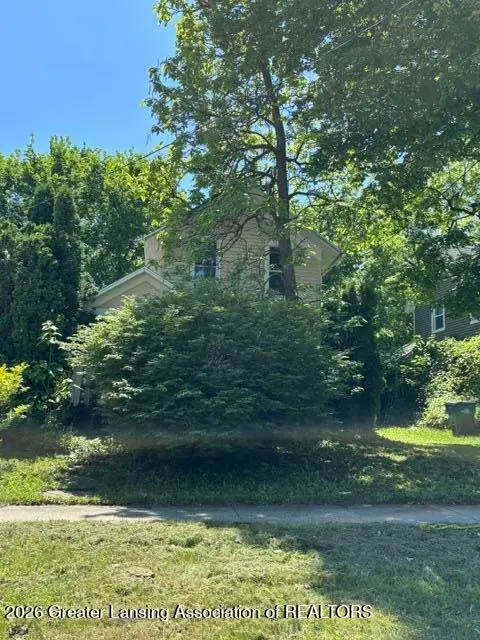 1213 W Ottawa Street, Lansing, MI 48915 - #2