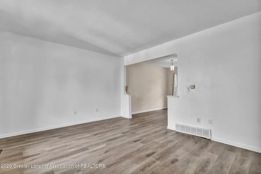 6310 Beechfield Drive, Lansing, MI 48911 - #3