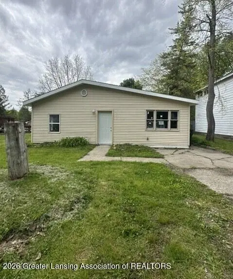 1020 R G Curtiss Avenue, Lansing, MI 48911 - #3