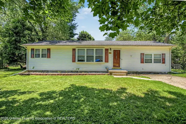 604 Cumberland Drive, Eaton Rapids, MI 48827