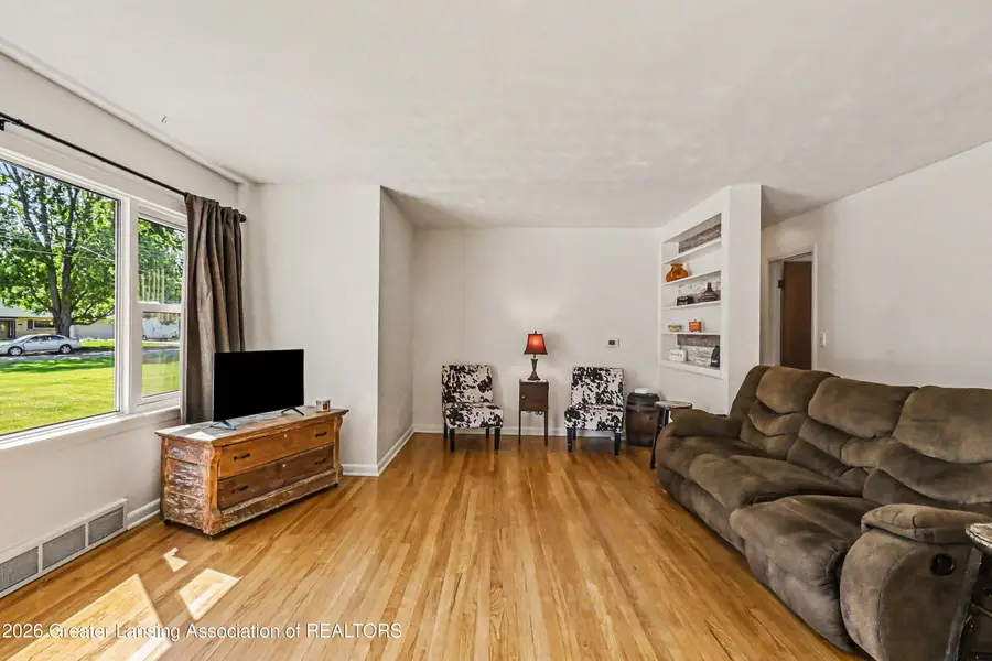 12799 Melody Road, Grand Ledge, MI 48837 - #2