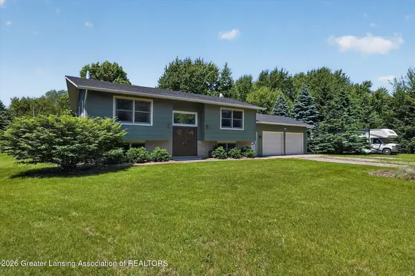 2141 N Meridian Road, Ovid, MI 48866