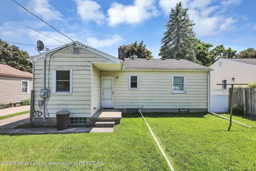 422 Rosadell Avenue, Lansing, MI 48910 - #3