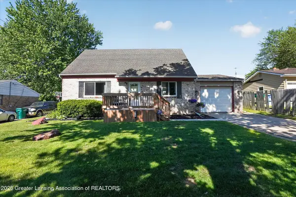 2115 Darby Drive, Lansing, MI 48906