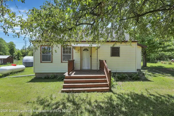 946 E Henry Street, Charlotte, MI 48813