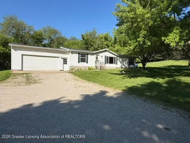 1120 Fairview Highway, Charlotte, MI 48813 - #1