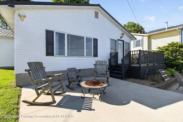 19320 E Chippewa Drive, Chippewa Lake, MI 49320
