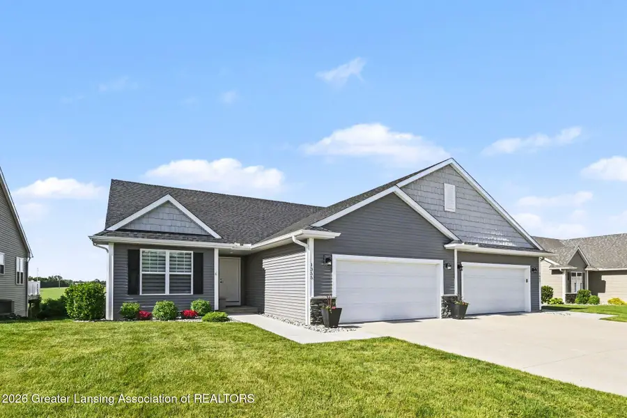 1355 Superior Drive #7, Saint Johns, MI 48879 - #3