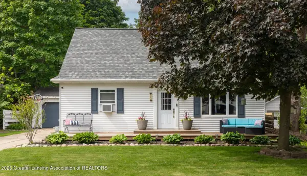 4206 Watson Avenue, Holt, MI 48842