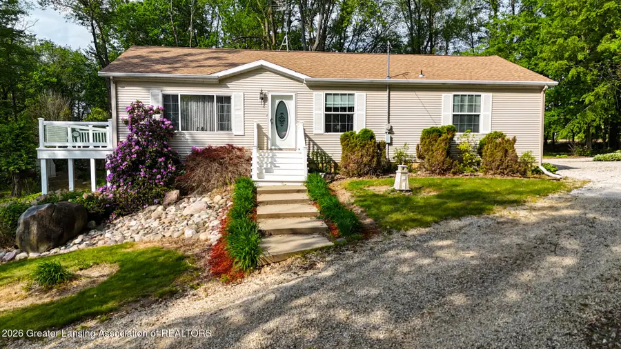 5048 S Bradley Road, Charlotte, MI 48813 - #3