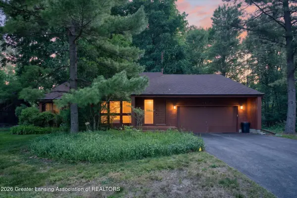 1170 Teakwood Circle, Haslett, MI 48840