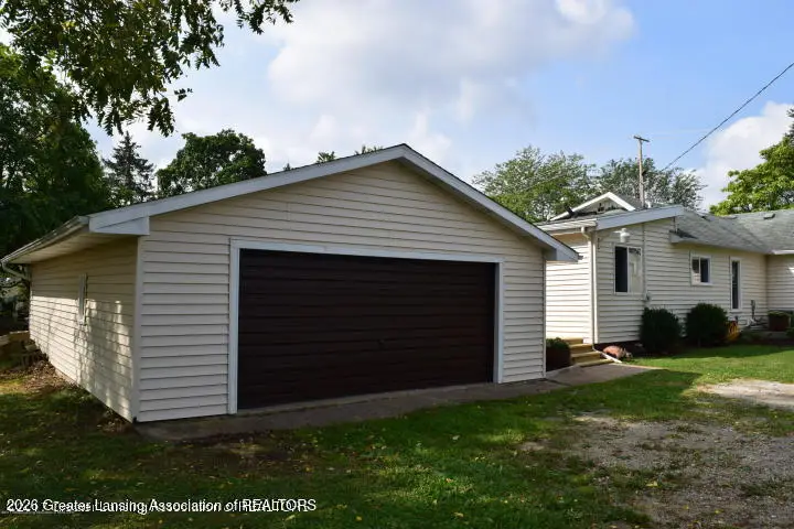 130 N Nelson Street, Potterville, MI 48876 - #3