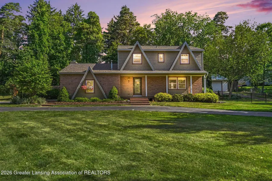 5684 Forest Green Drive, Perry, MI 48872 - #2