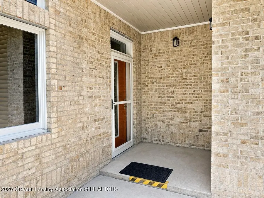 5531 Songbird Point #6, East Lansing, MI 48823 - #3